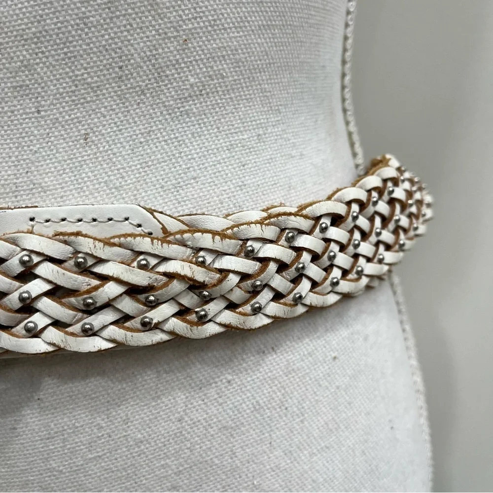 Vintage Y2K AEO distressed white woven braided leather belt silver studs S/M